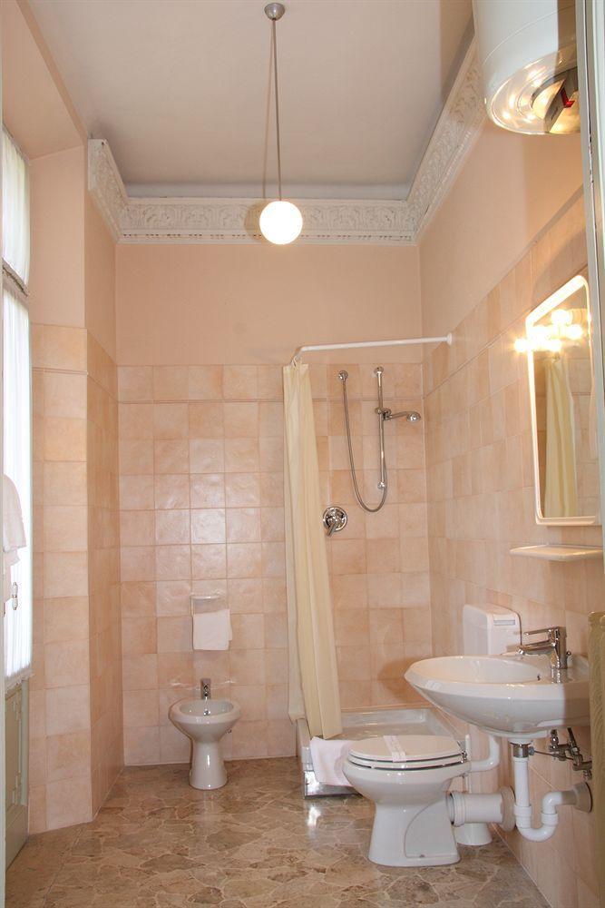 Residence In Centro Mantova Exterior photo