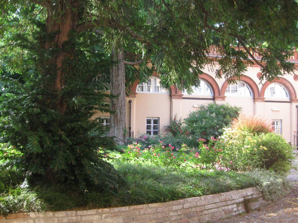 Residence In Centro Mantova Exterior photo