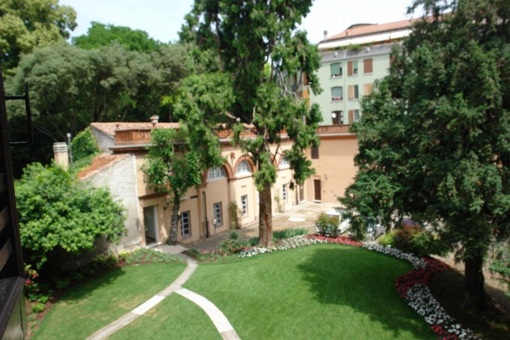 Residence In Centro Mantova Exterior photo